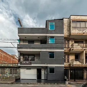 Hotel Praga, Medellín