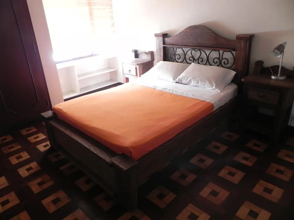 Tamarindo B&B Medellín 2*,