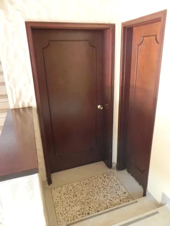 Tamarindo B&B Medellín 2*,  Colômbia