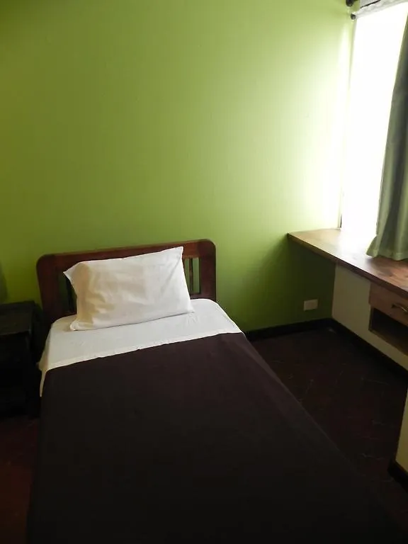 Tamarindo B&B Medellín Alojamento de Acomodação e Pequeno-almoço